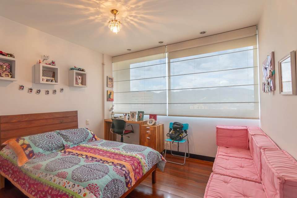 Venta Apartamento Loma de los Parra